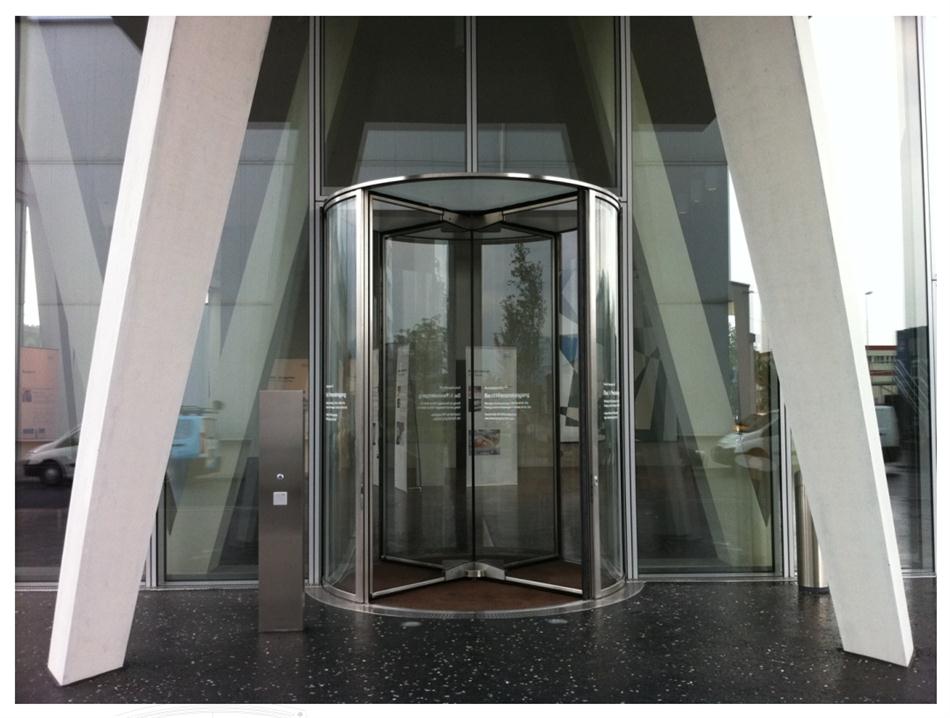 “水晶旋轉(zhuǎn)門”讓建筑、裝飾設(shè)計師更加自如！(圖2)