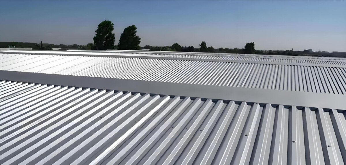 鋼結(jié)構(gòu)車間褪色、銹蝕、滲漏等修繕三種方法！(圖10)